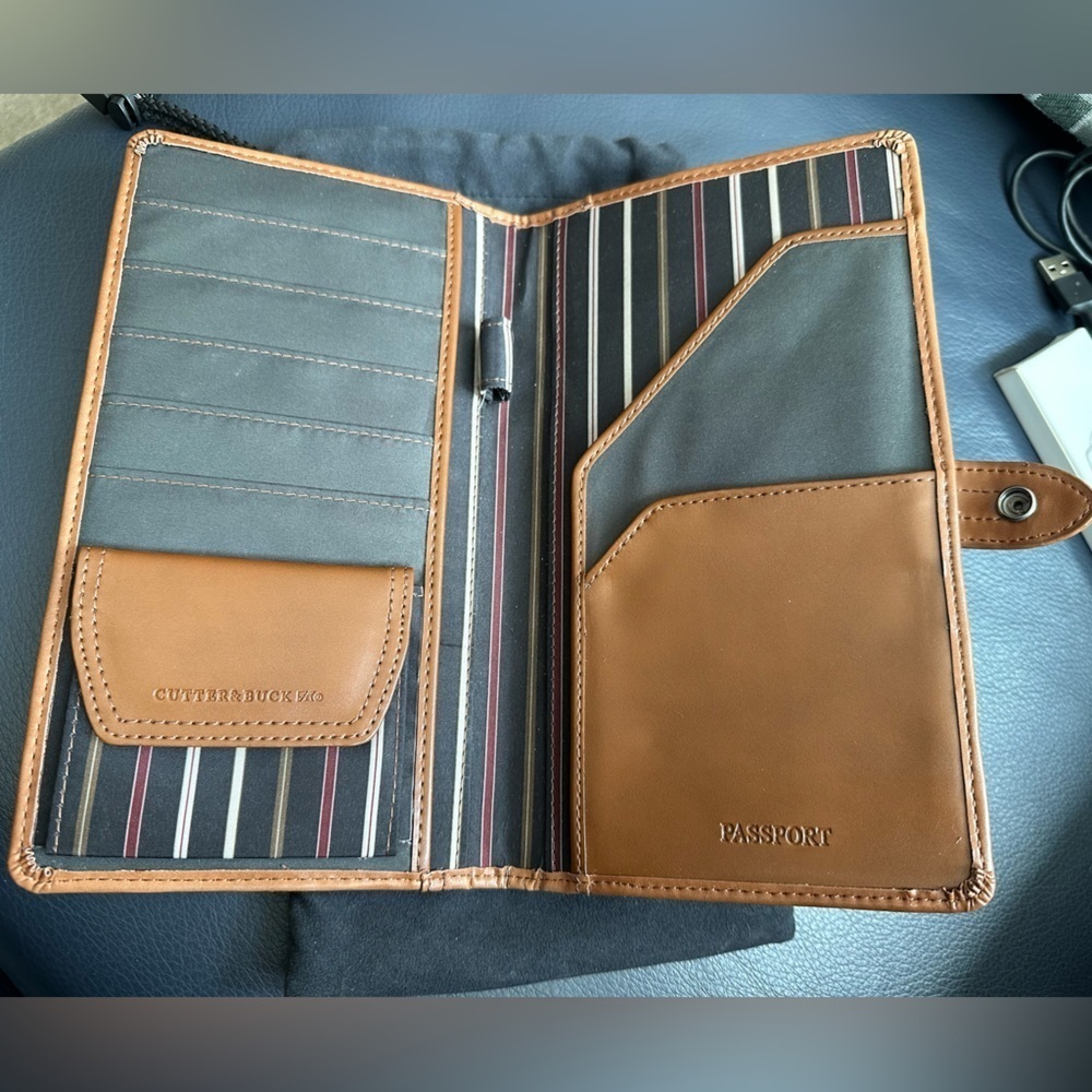 Cutter and Buck passport/ travel l wallet